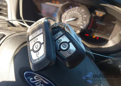 2018 Ford Fusion Se из США, поврежденный, VIN 3FA6P0H7XJR284428